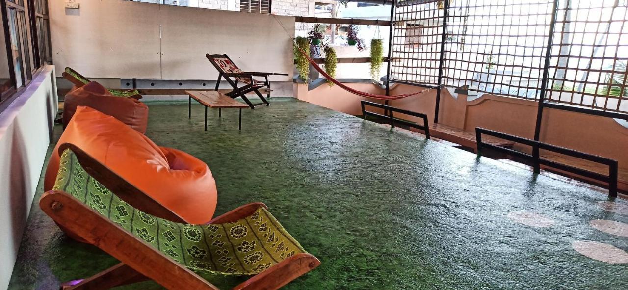 Elara Beach View Homestay Alappuzha Экстерьер фото