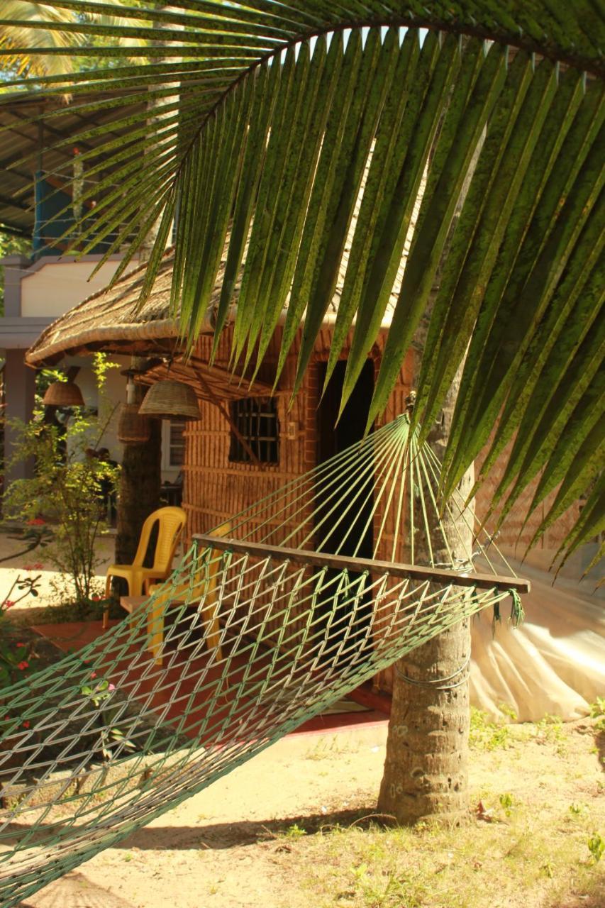 Elara Beach View Homestay Alappuzha Экстерьер фото